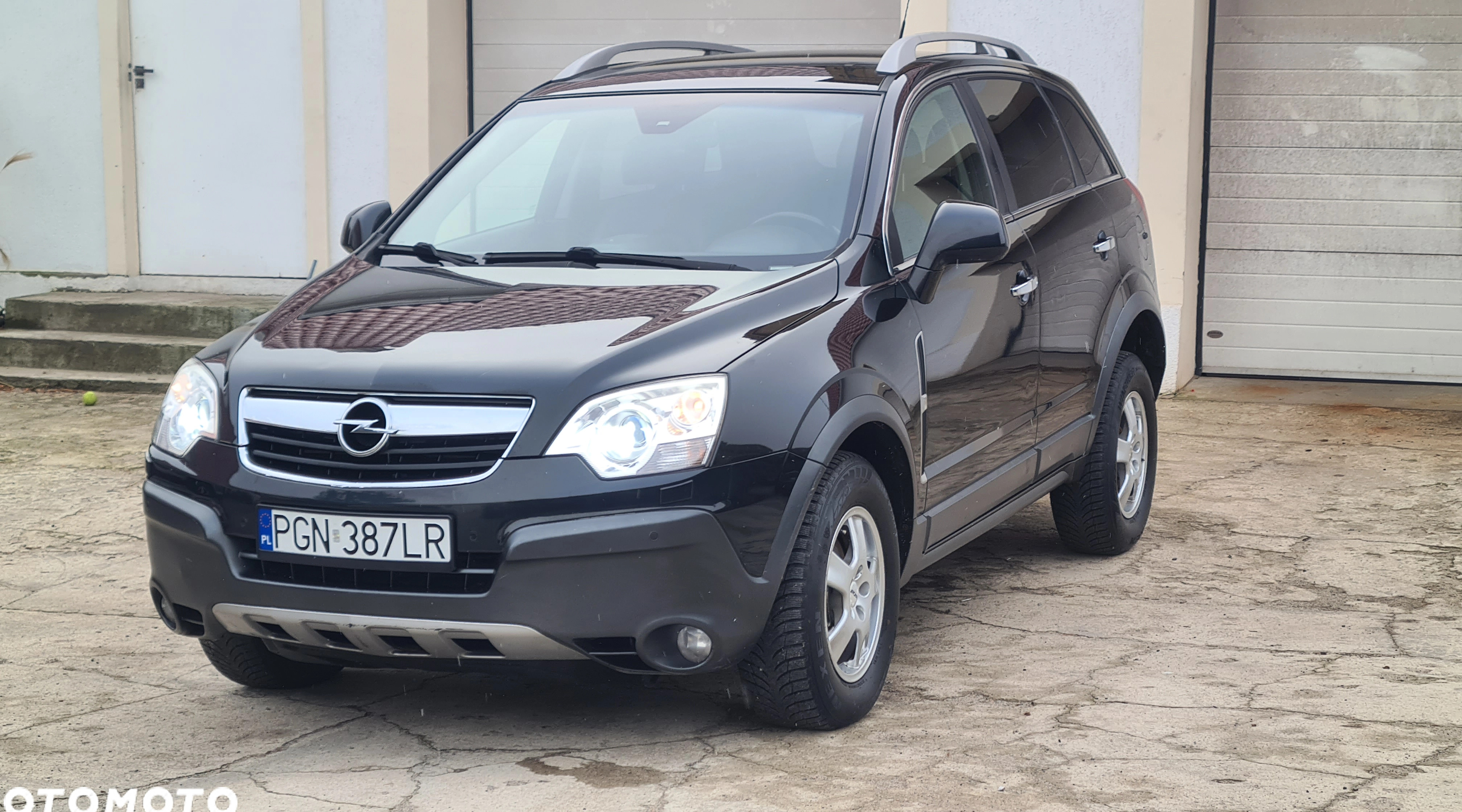 Opel Antara cena 24900 przebieg: 207000, rok produkcji 2009 z Kłecko małe 211